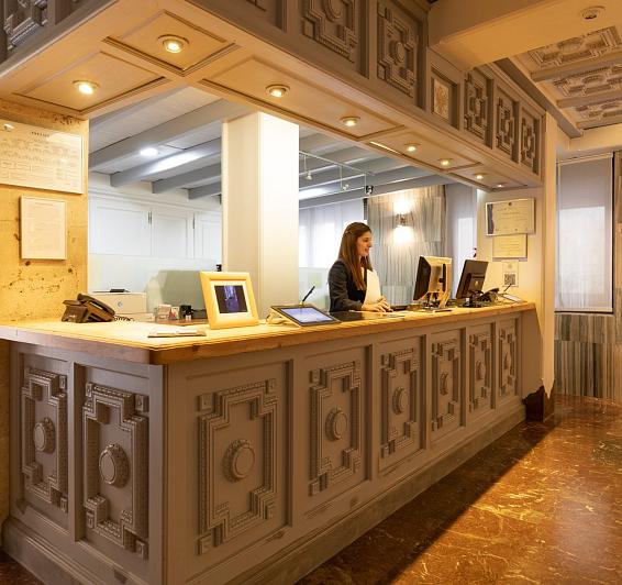 Check-in and welcome